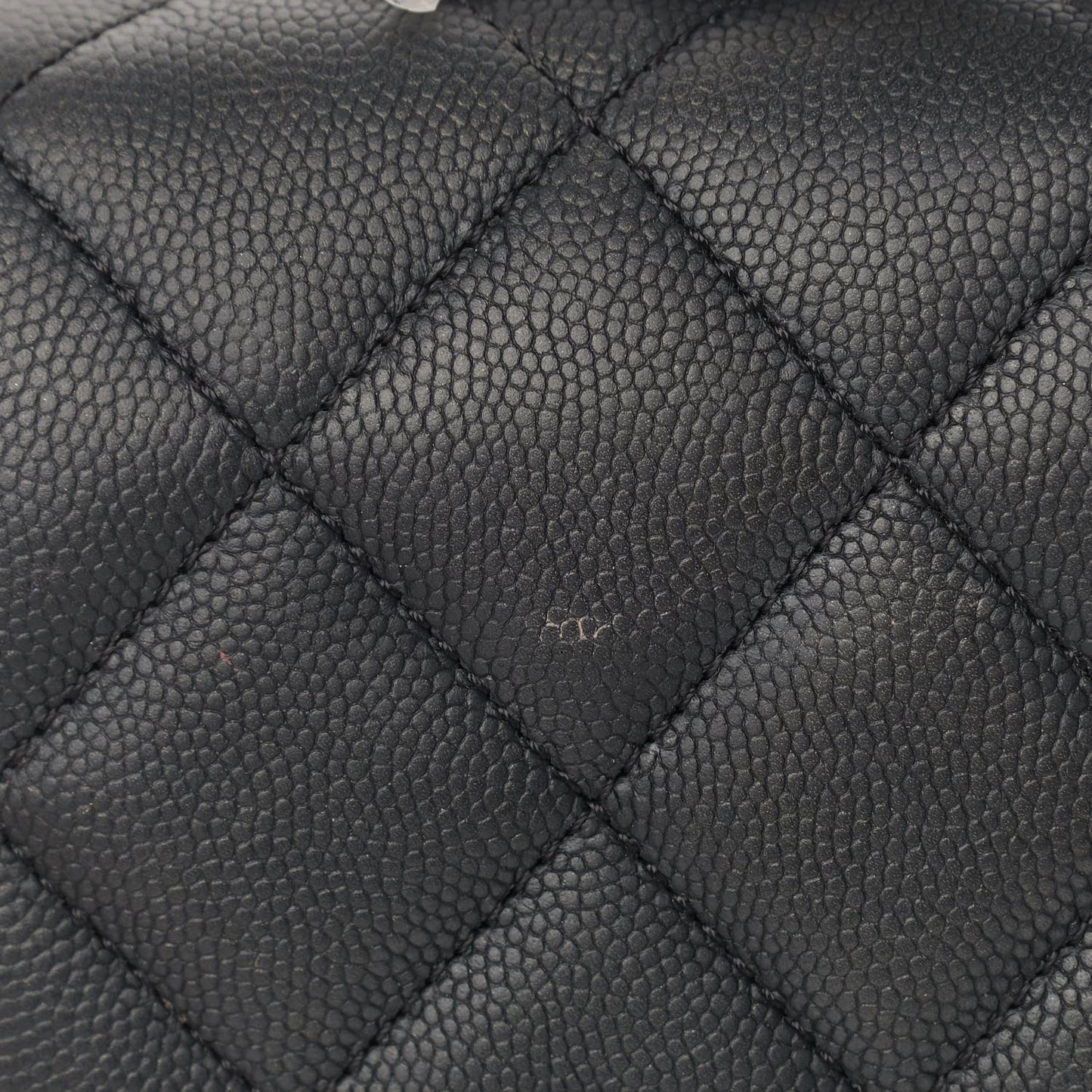 Caviar Quilted Small Business Affinity Flap Black