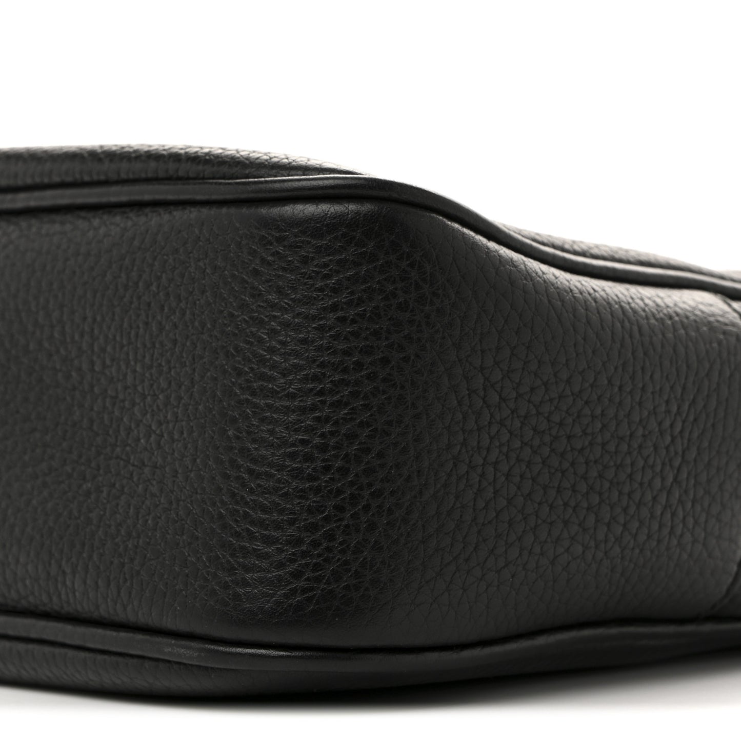 Pebbled Calfskin Small Soho Disco Bag Black