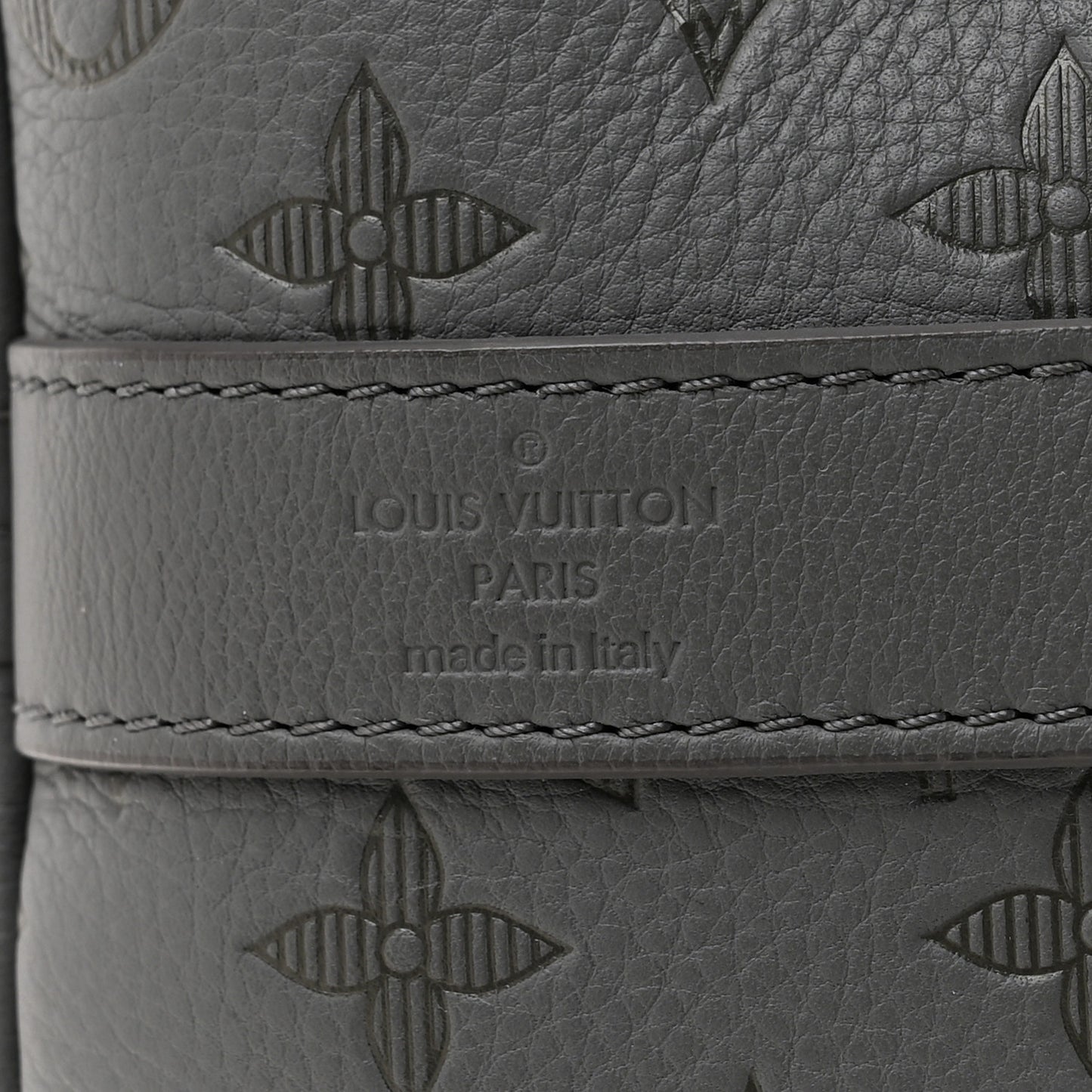 Calfskin Monogram Shadow Keepall Bandouliere 50 Anthracite gray