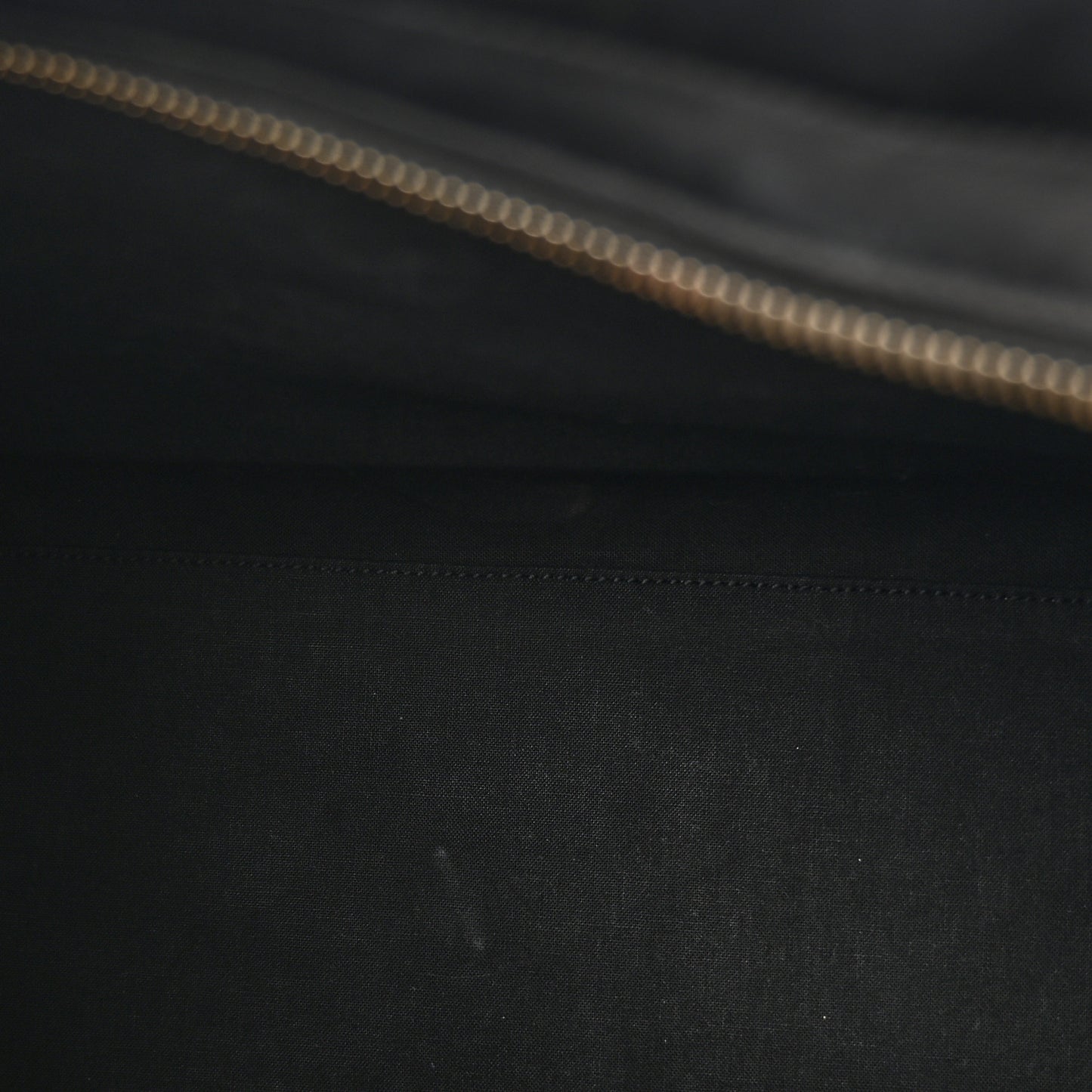 Textured Calfskin Small Classic Y Cabas Black