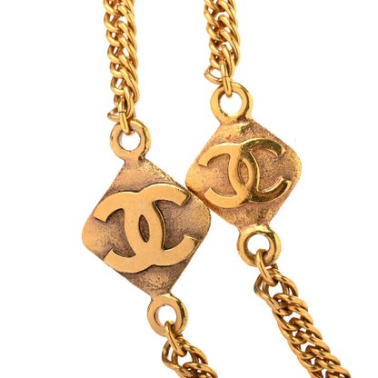 Chanel CC Medallion Chain Necklace Gold 4 of 5