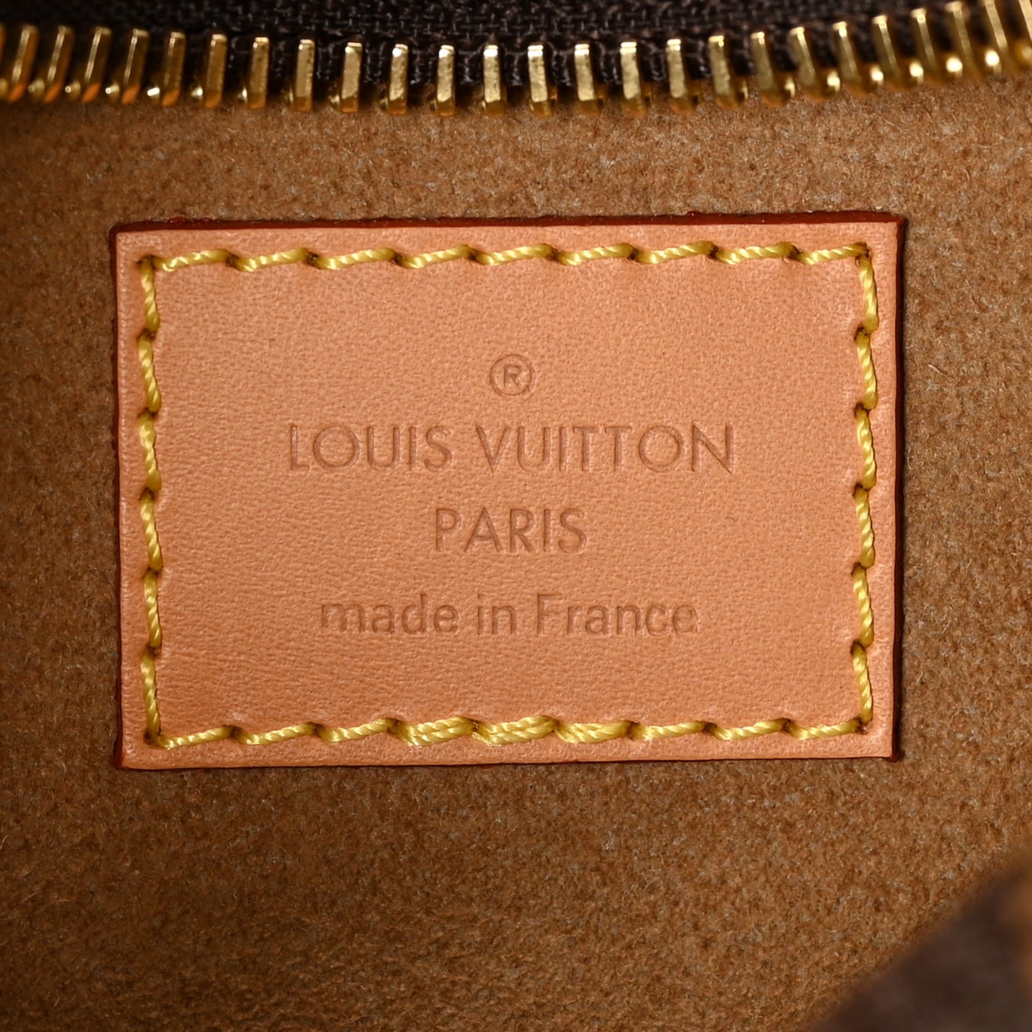 Monogram Loop