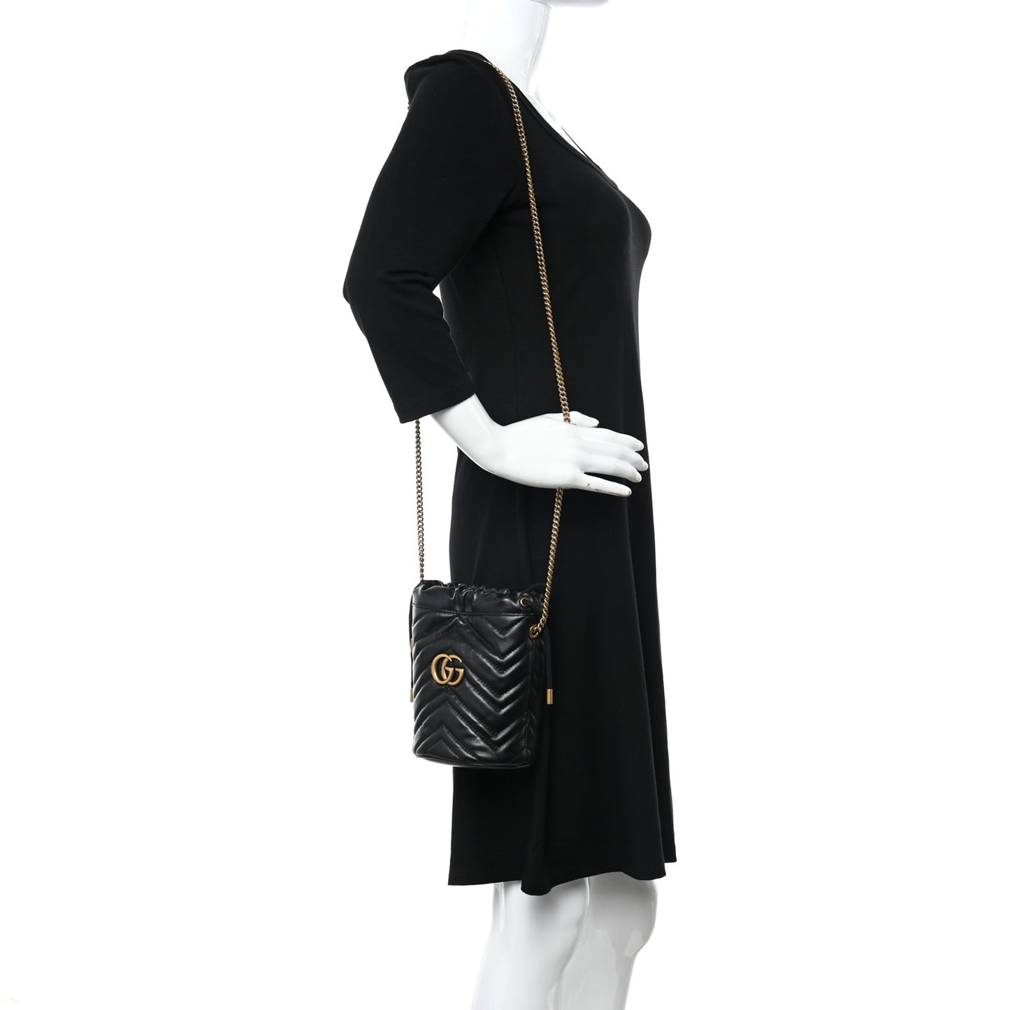 Calfskin Matelasse Mini GG Marmont 2.0 Bucket Bag Black