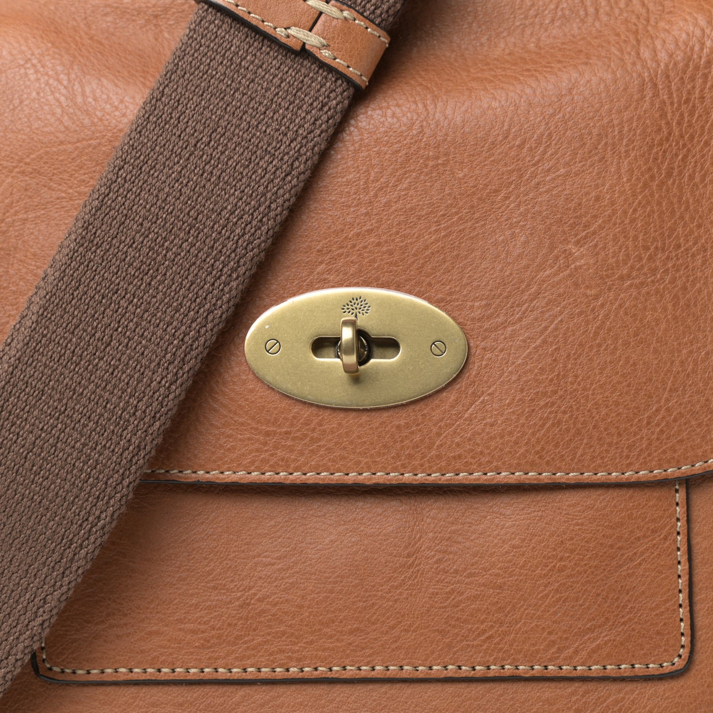Natural Grain Calfskin Antony Messenger Crossbody Oak