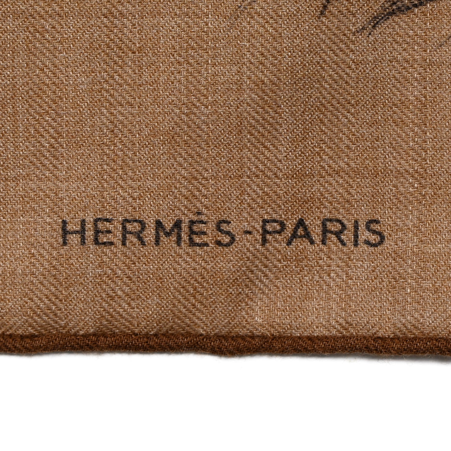 Cashmere Silk Les Ailes De Pegase Scarf 100 Caramel Black Creme