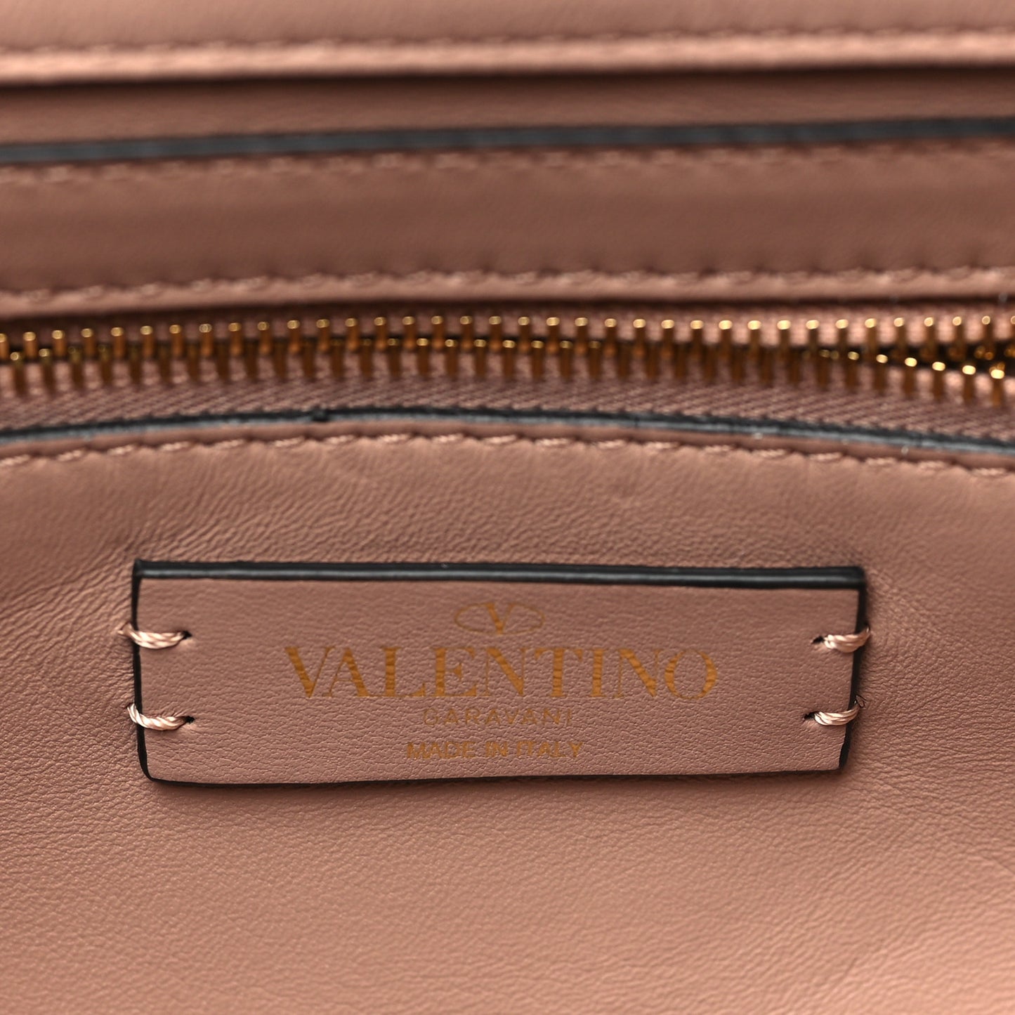 Nappa Medium Roman Stud Shoulder Bag Rose Cannelle