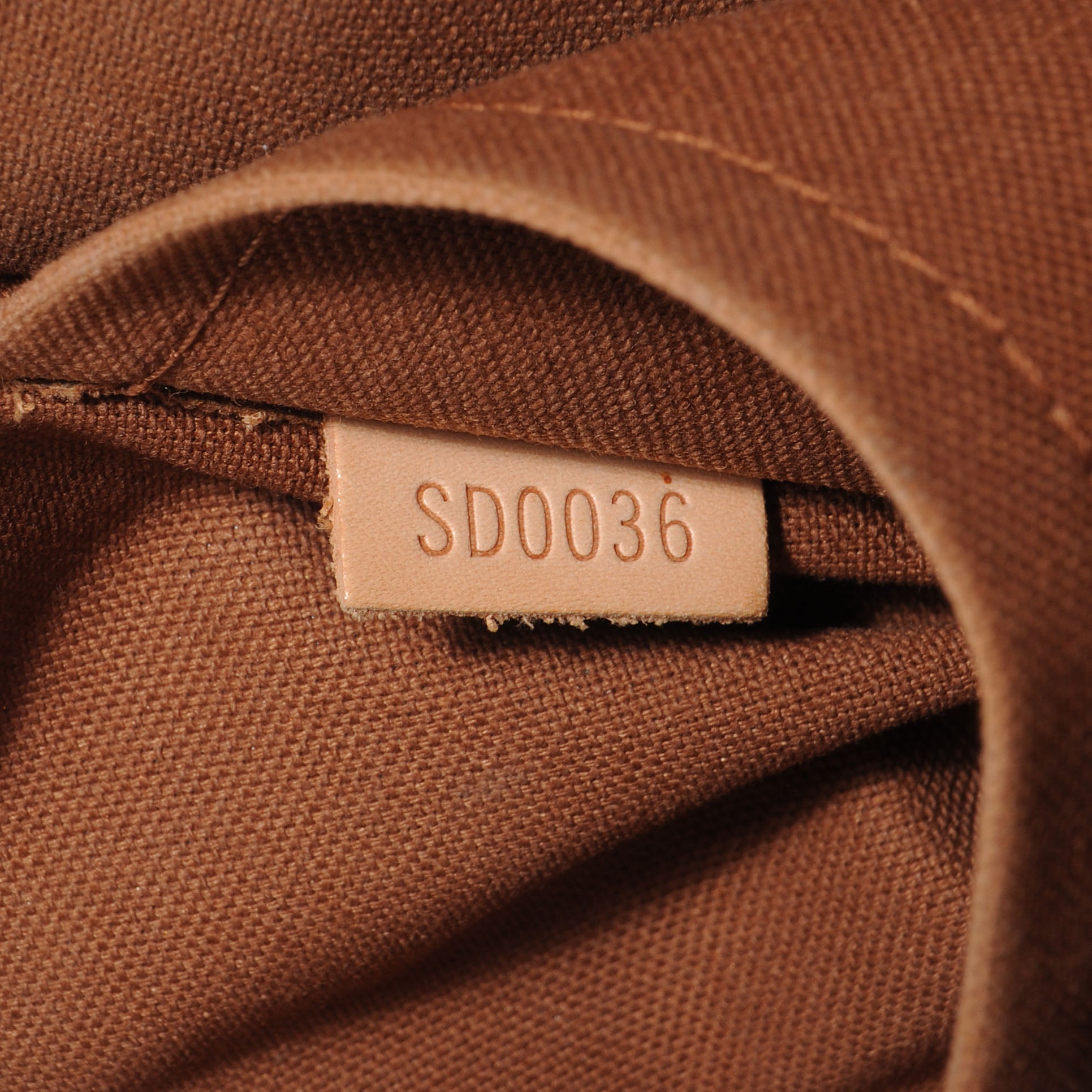 Louis Vuitton Monogram Popincourt Haut 7 of 7