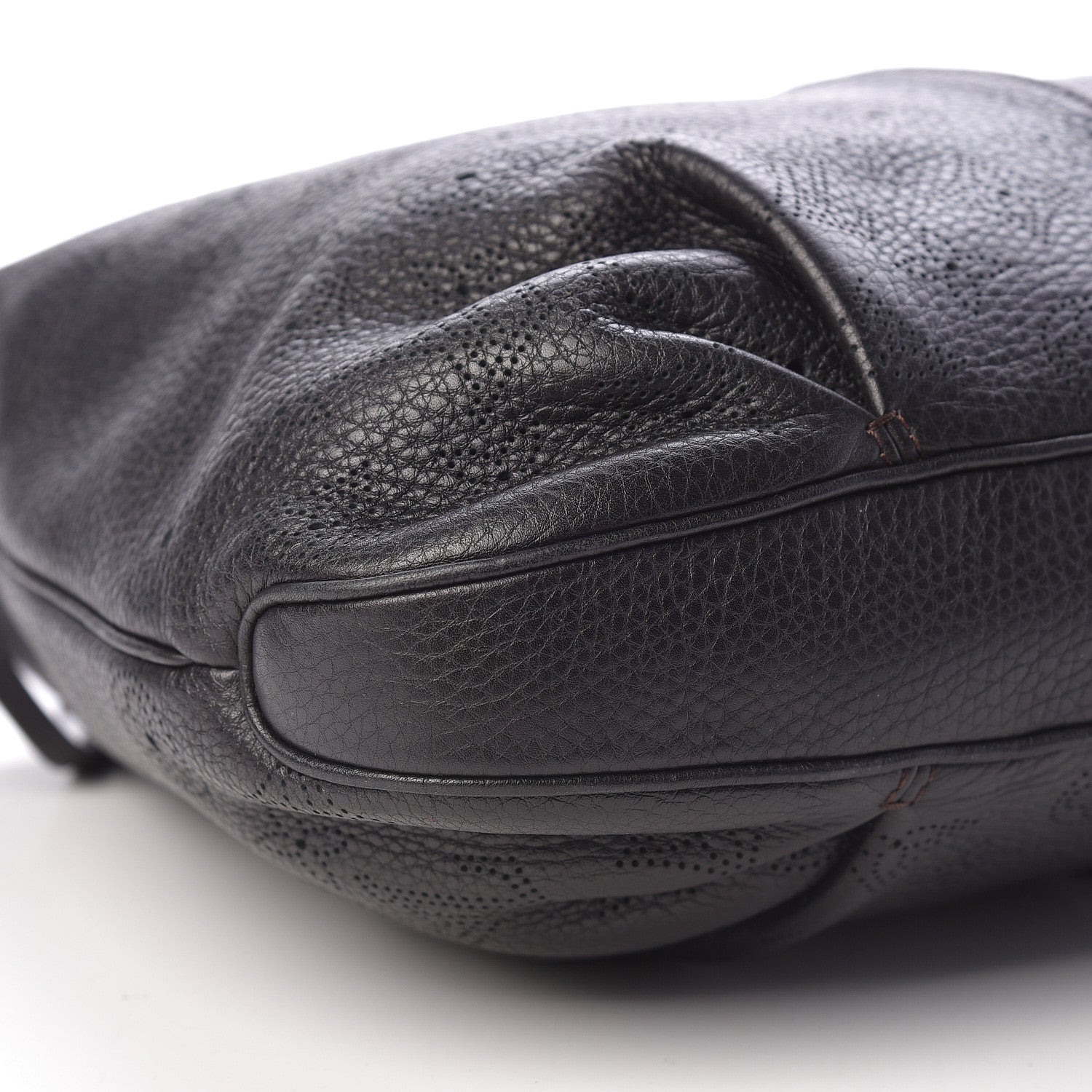 Louis Vuitton Mahina Selene MM Black 9 of 10