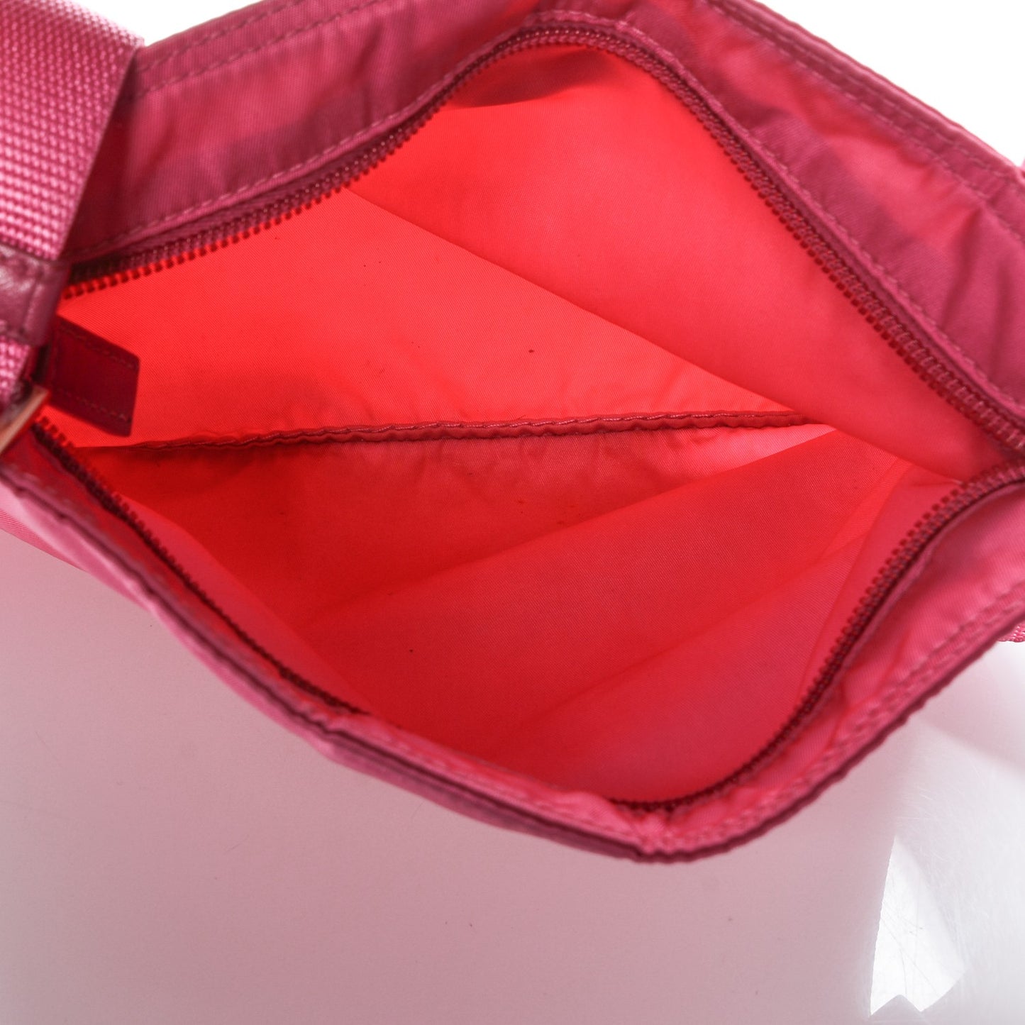Nylon Vela Flat Messenger Bag Fuxia