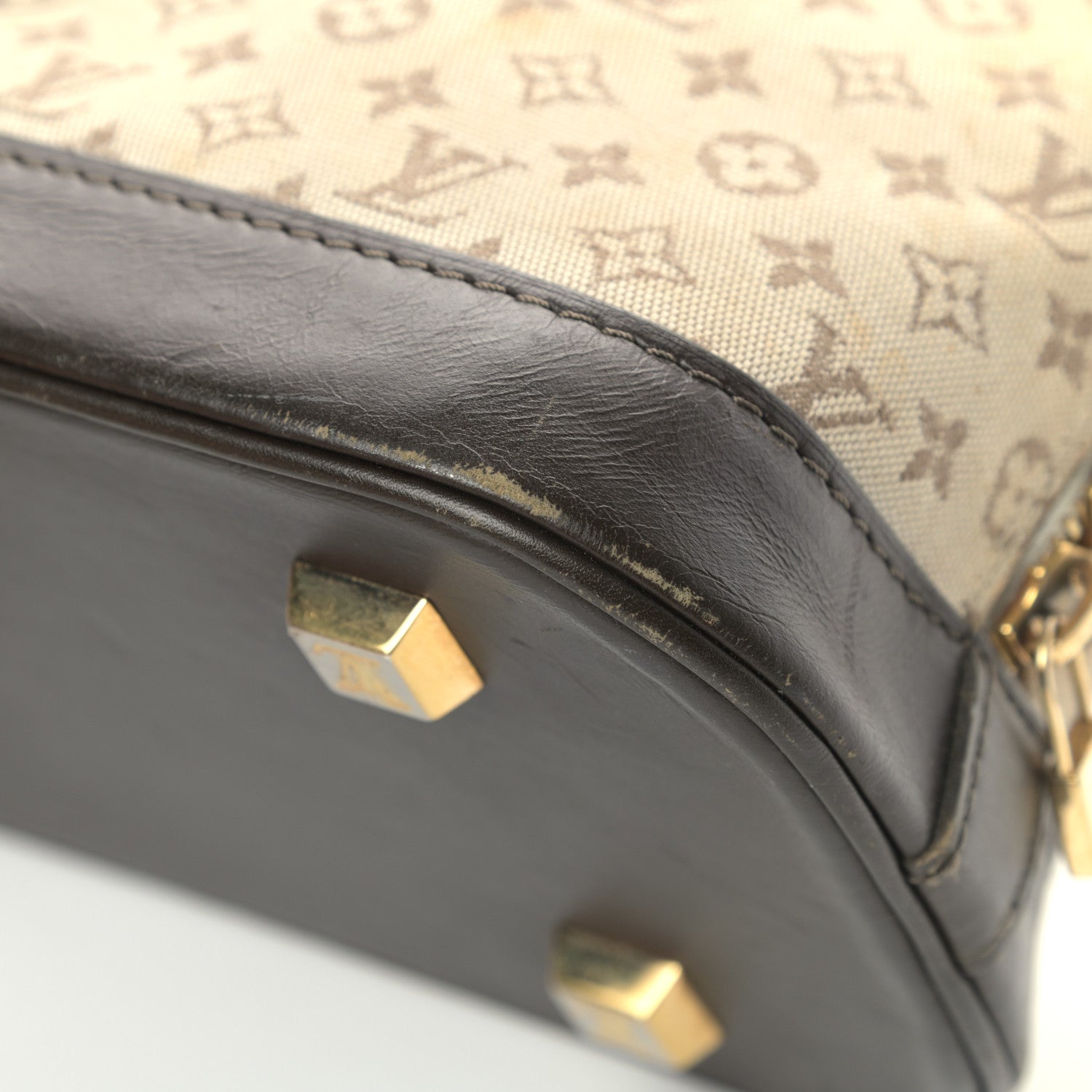 Louis Vuitton Mini Monogram Alma Long Kaki 10 of 19