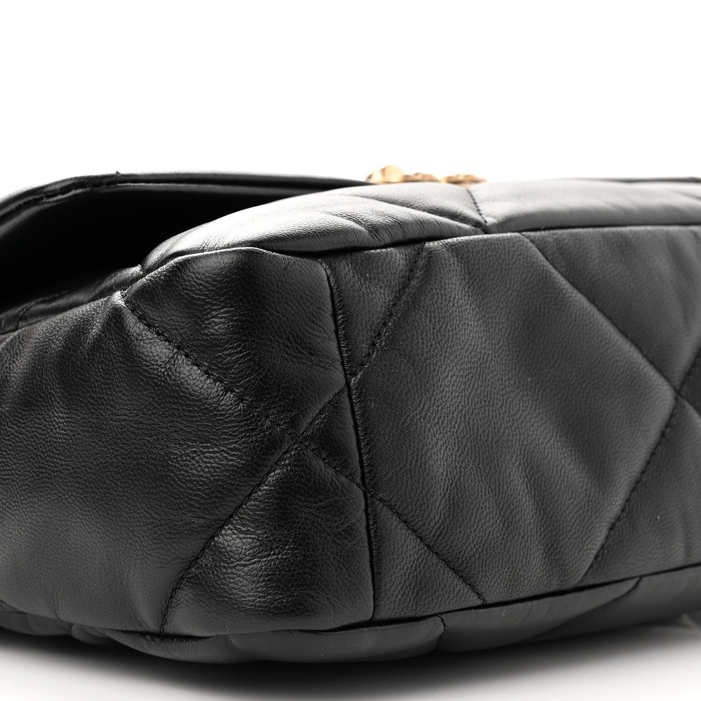 Lambskin Quilted Medium Chanel 19 Flap Black