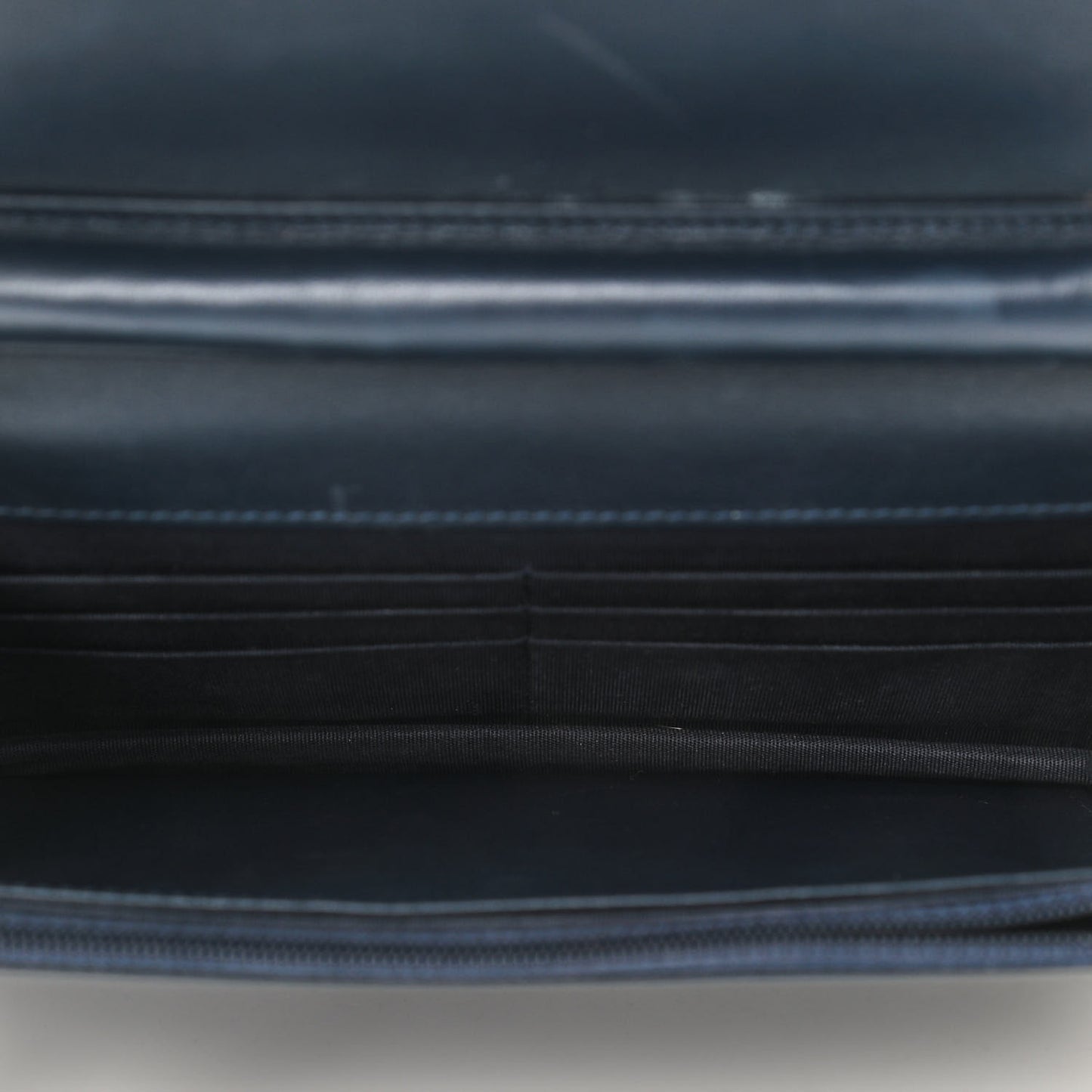 Caviar Quilted Boy Wallet On Chain WOC Navy