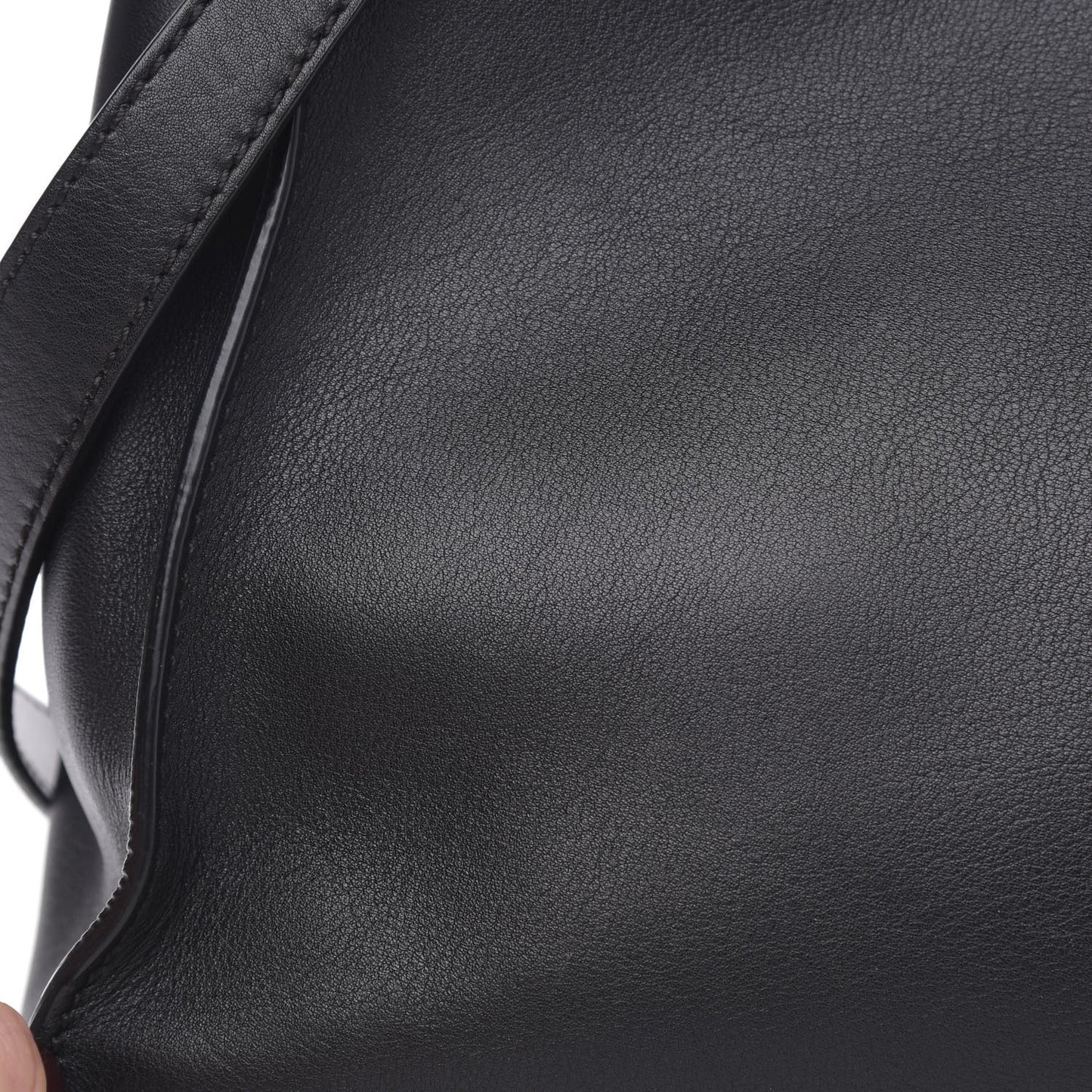 Vitello Dolce Shiny Nappa Plexglass Granite Medium Peekaboo Iconic Satchel Black