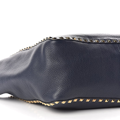 Valentino Garavani Pebbled Calfskin Medium Rockstud Reversible Tote Light Cuir Marine 10 of 15
