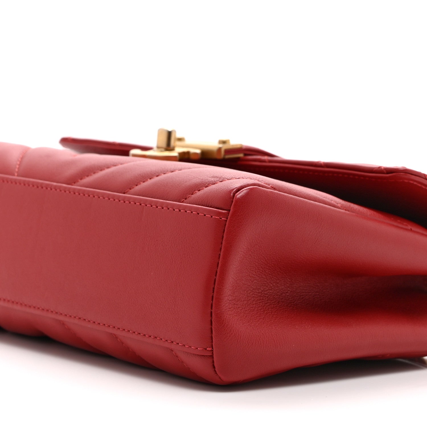 Chanel Calfskin Quilted Chevron In The City Bag Red 10 of 10