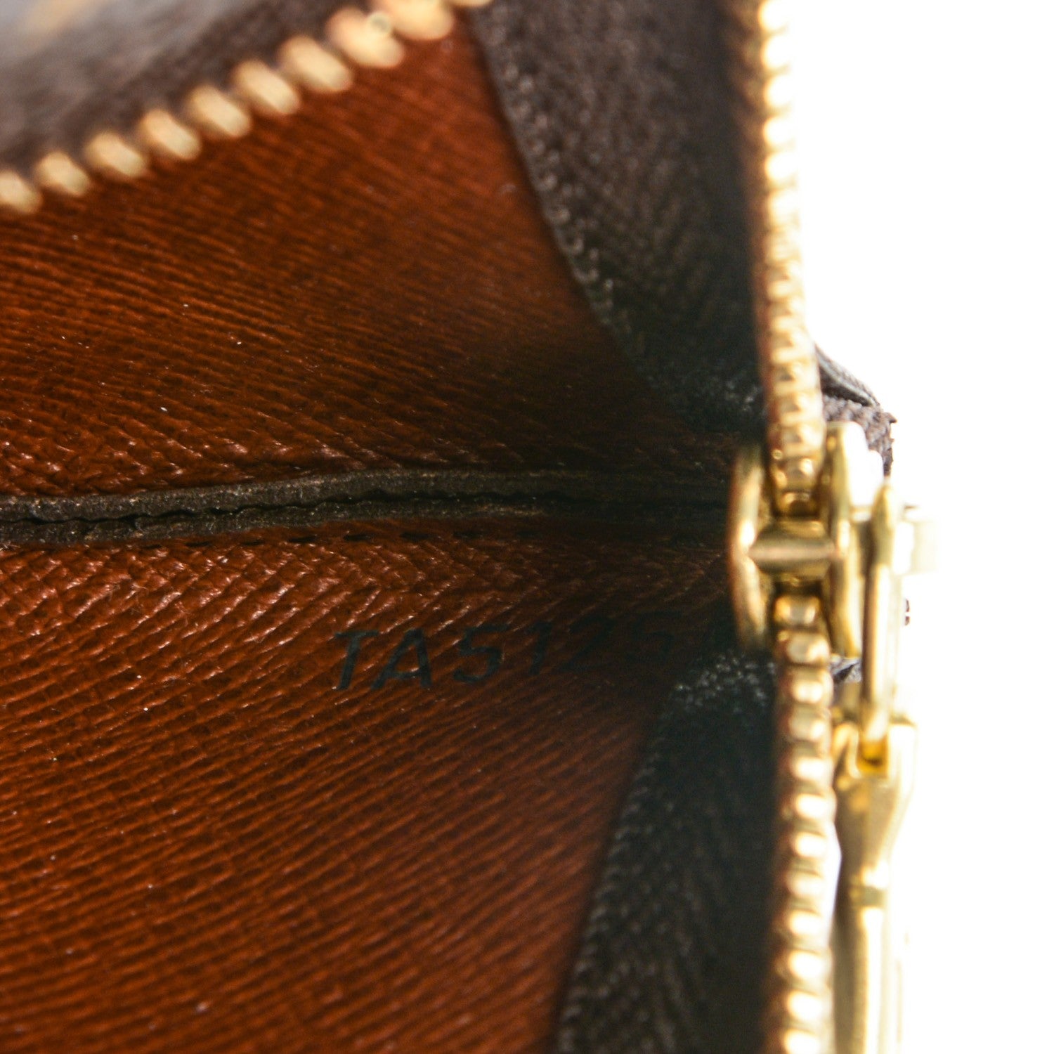 Louis Vuitton Monogram Key Pouch 7 of 7