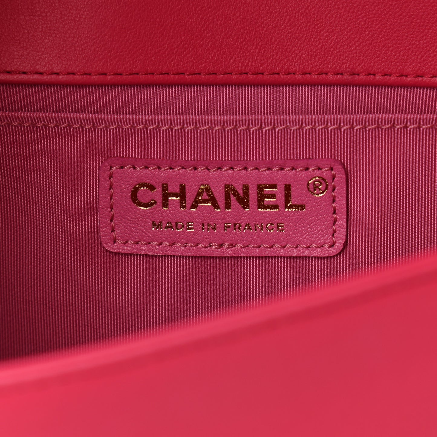 Lambskin Quilted Medium Boy Flap Fuchsia