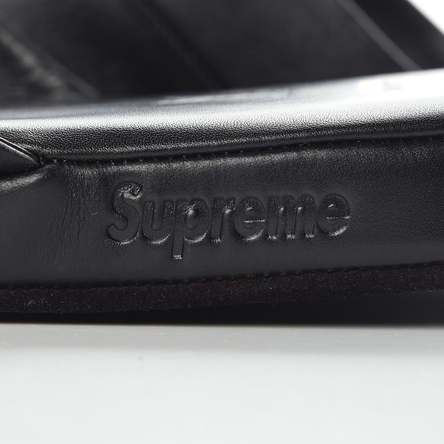 X SUPREME Lambskin Mens Hugh Slippers 8 Black