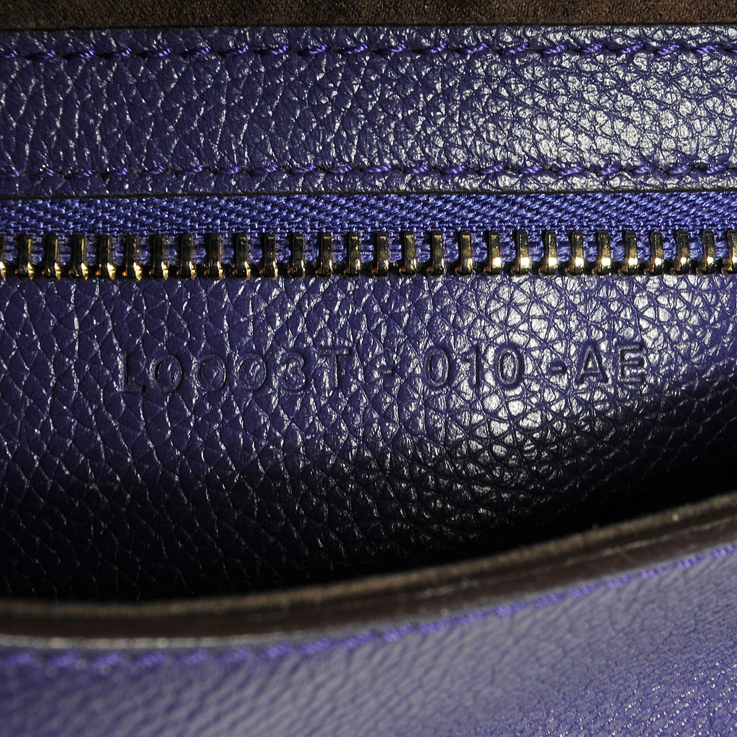 Pebbled Calfskin Large Jennifer Purple