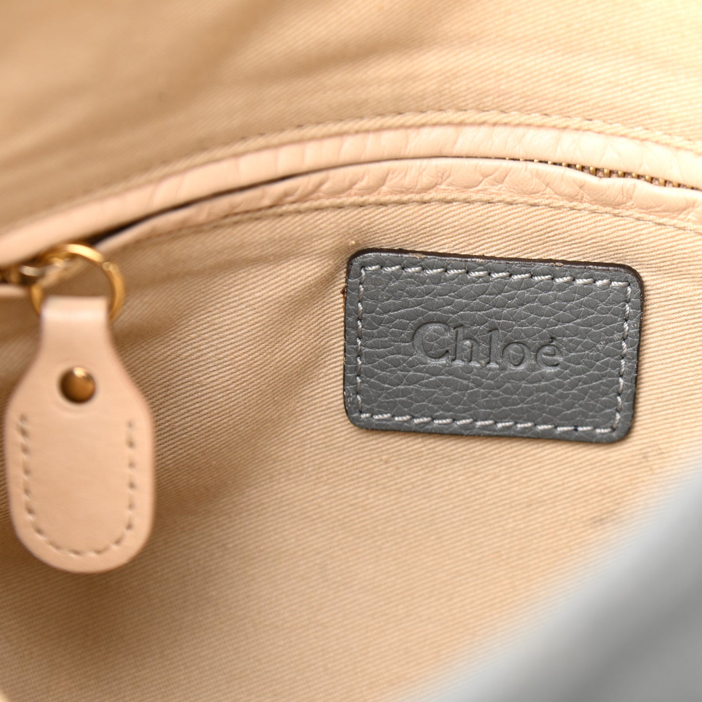 Calfskin Medium Paraty Cashmere Grey