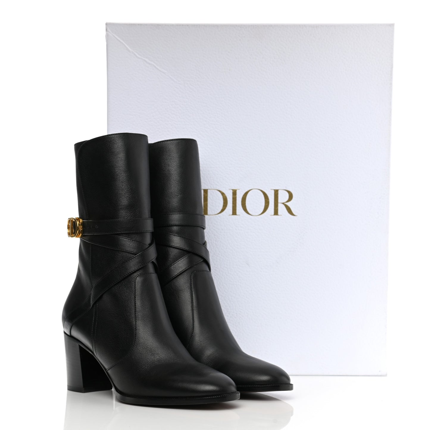 Soft Calfskin Empreinte Ankle Boot 36 Black