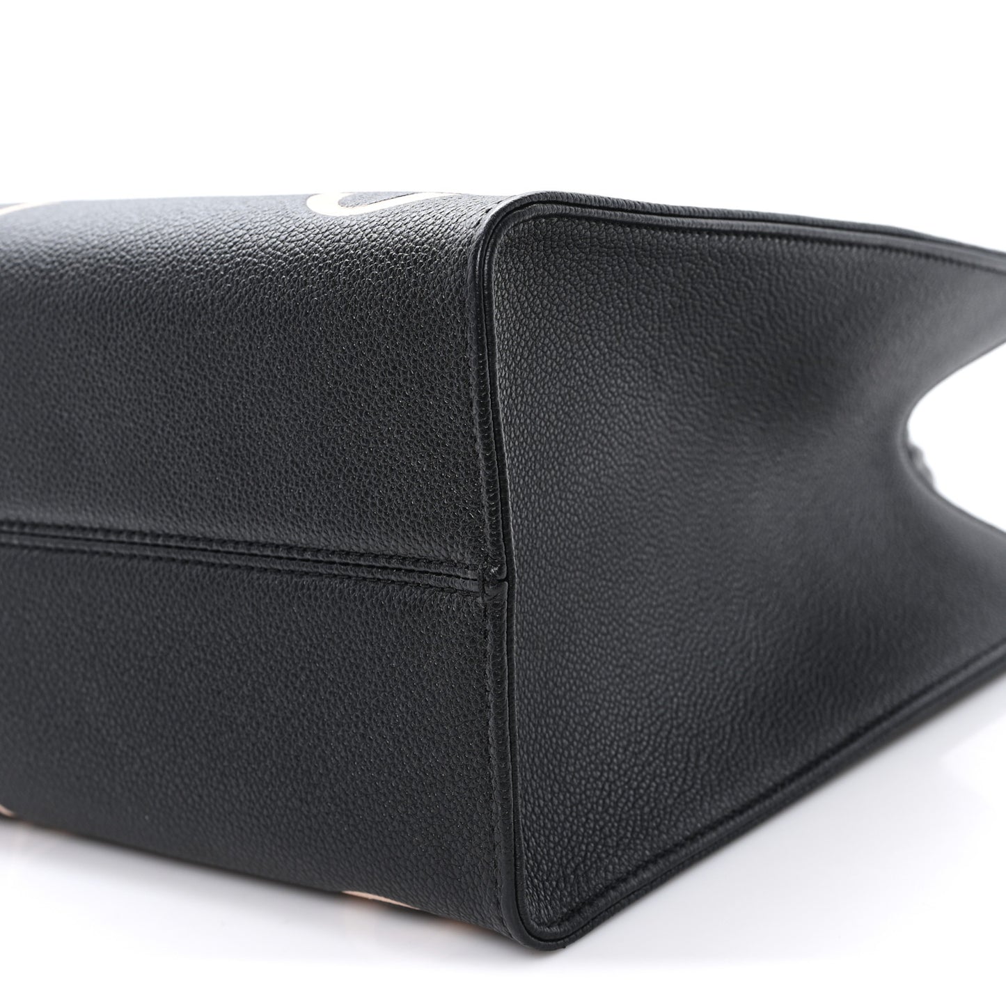 Empreinte Monogram Giant Onthego MM Black Beige