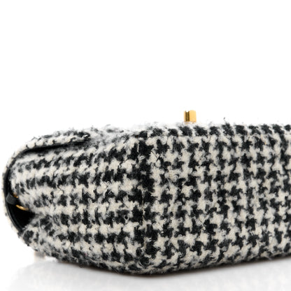 Chanel Tweed Houndstooth Quilted Mini Square Flap White Black 10 of 11