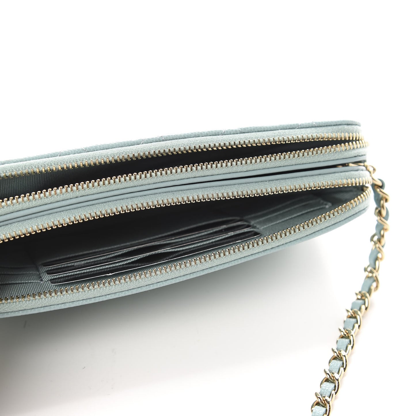 Caviar Quilted Small Clutch With Chain Light Blue