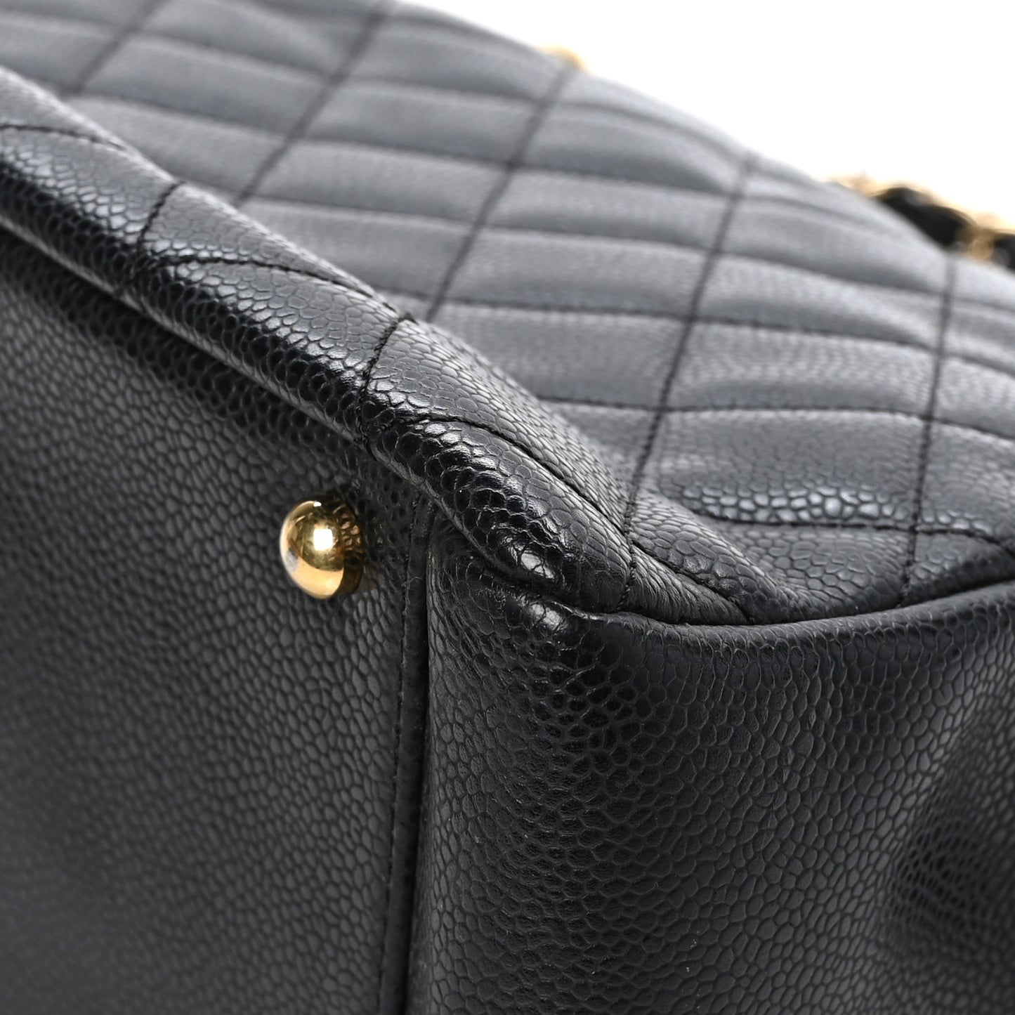 Caviar Quilted Petit Timeless Tote PTT Black
