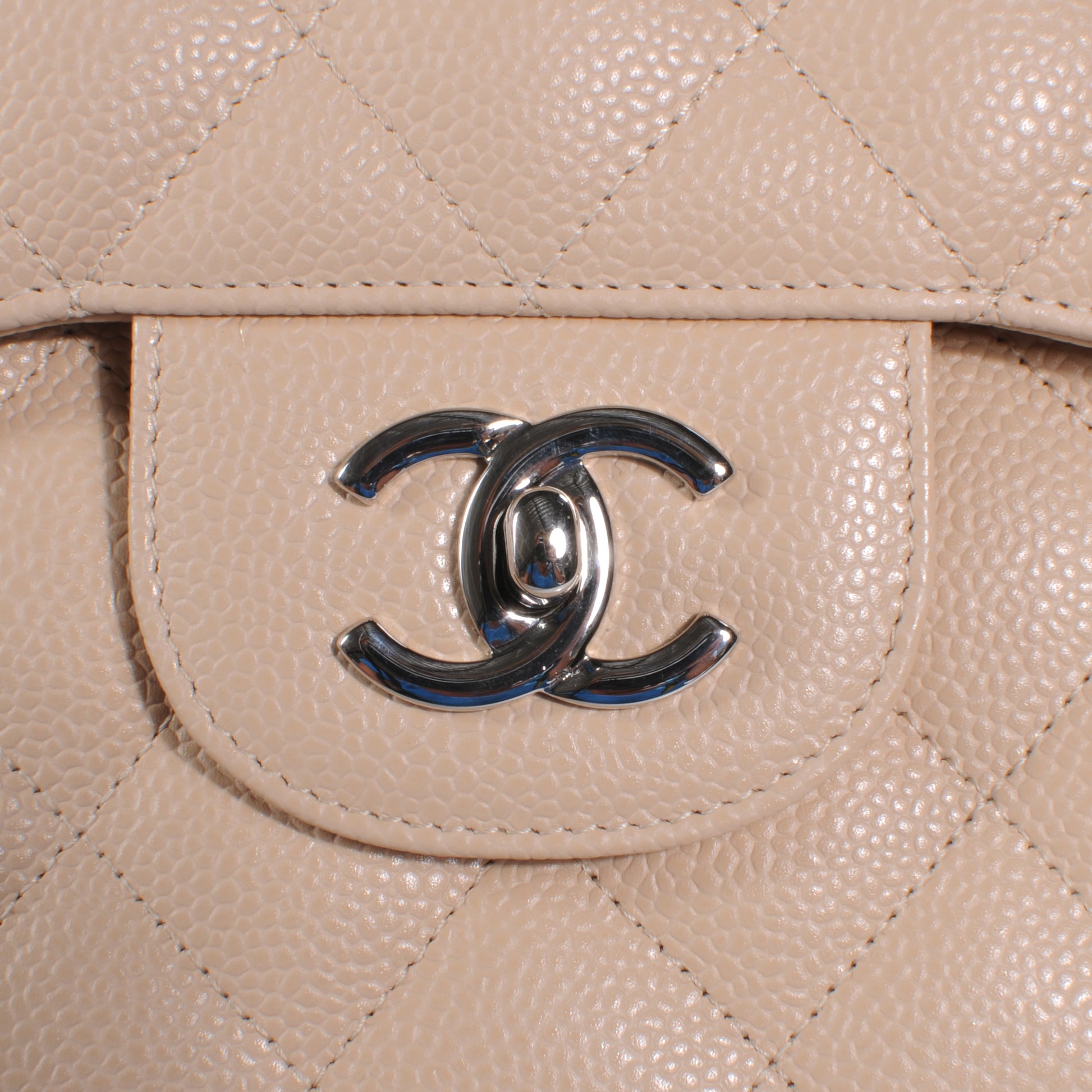 Chanel Caviar Jumbo Double Flap Beige Clair 5 of 10