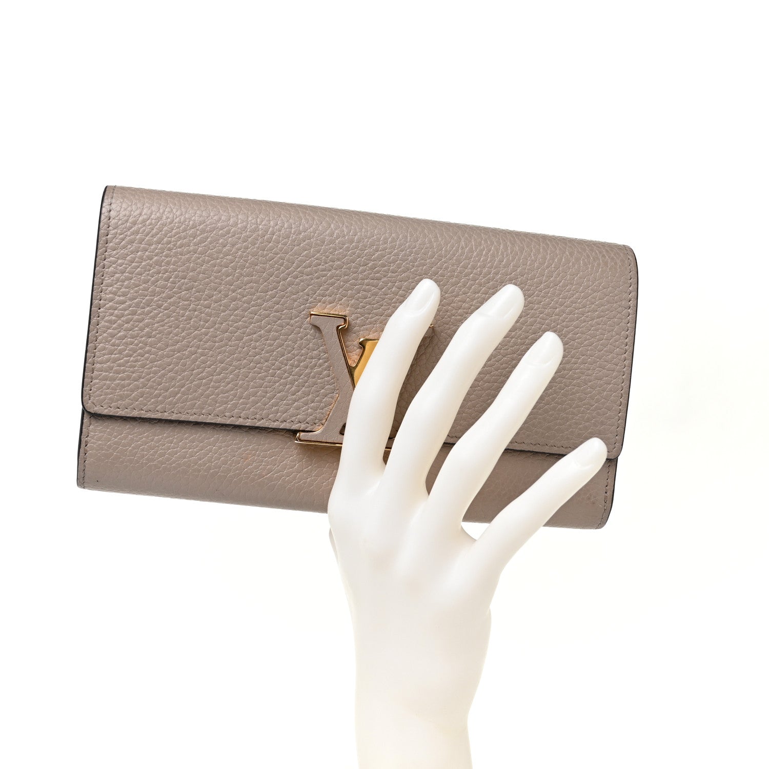Louis Vuitton Taurillon Capucines Wallet Galet 2 of 9