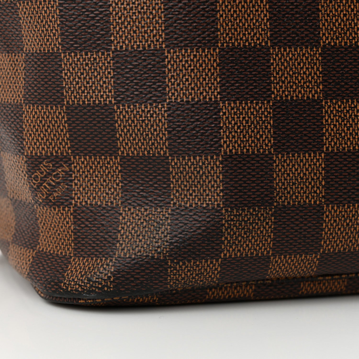 Louis Vuitton Damier Ebene Neo Neverfull MM 15 of 18