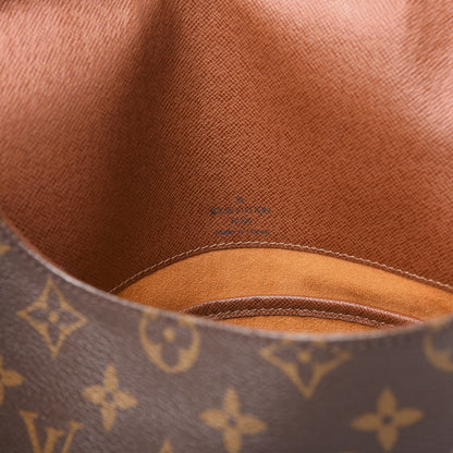 Louis Vuitton Monogram Musette GM 5 of 9