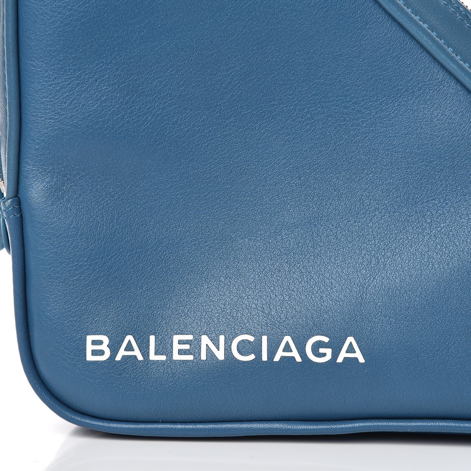 Balenciaga Calfskin M Triangle Pouch Bleu Persan 7 of 10