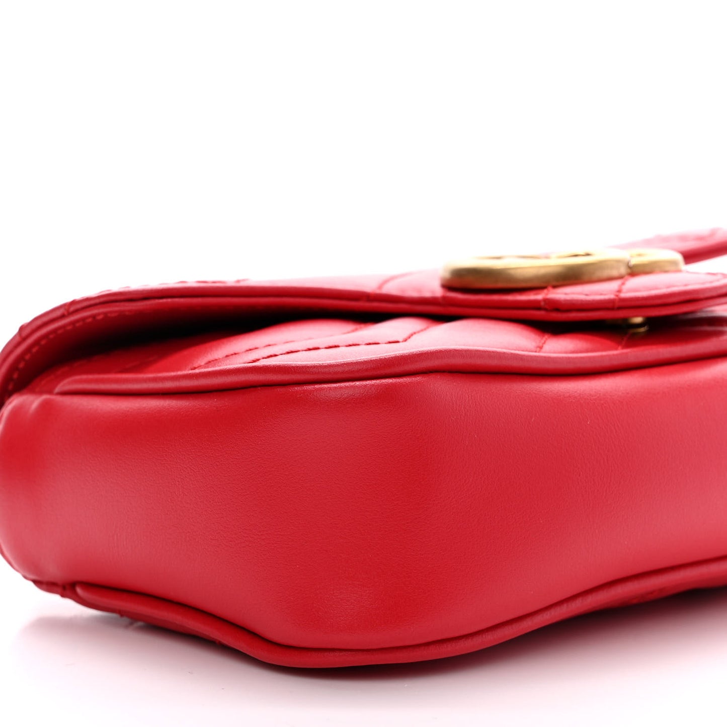 Calfskin Matelasse Super Mini GG Marmont Shoulder Bag Hibiscus Red