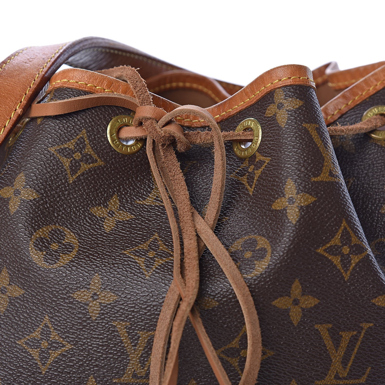 Louis Vuitton Monogram Petit Noe 8 of 16
