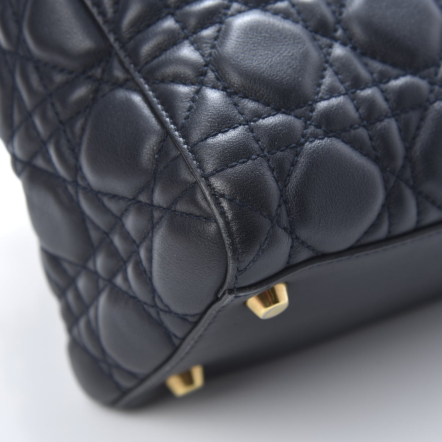 Lambskin Cannage Medium Lady Dior Black