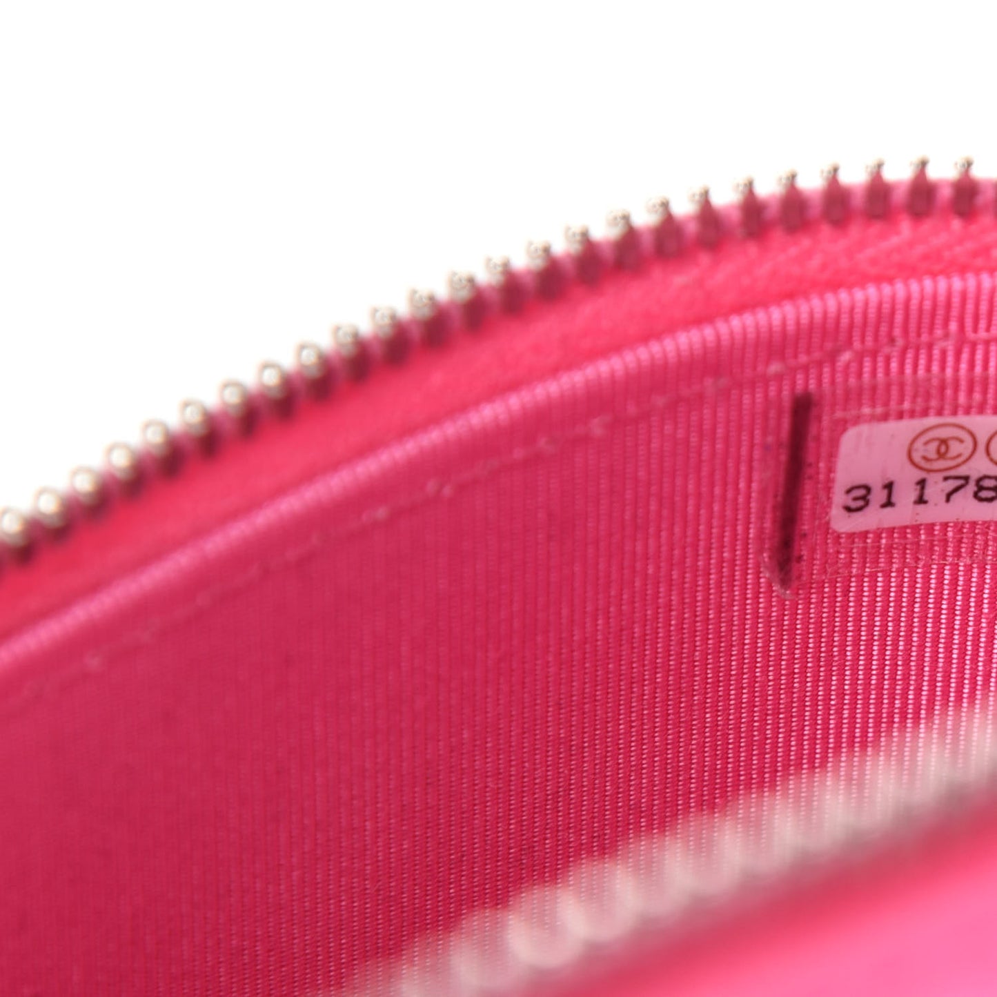 Lambskin Quilted Phone Holder With Chain Pink