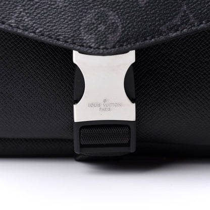 Louis Vuitton Taigarama Messengerama Black 7 of 9
