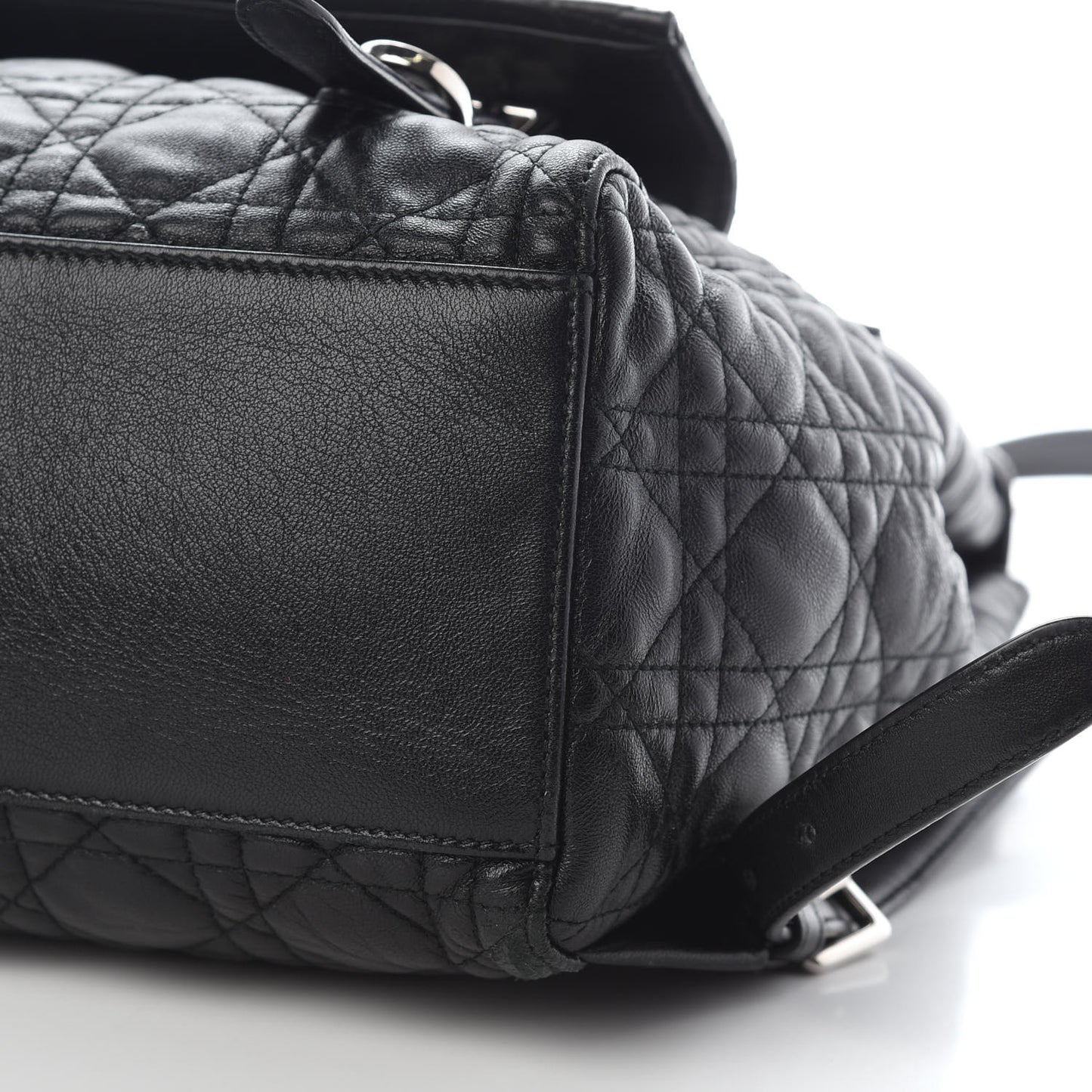 Lambskin Cannage Large Stardust Backpack Black