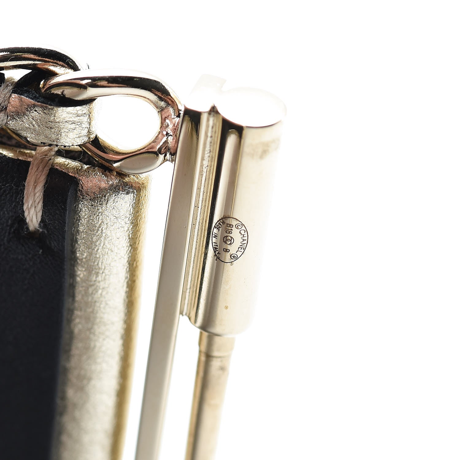 Chanel Metallic Aged Calfskin Chain CC Cuff Gold 5 of 6