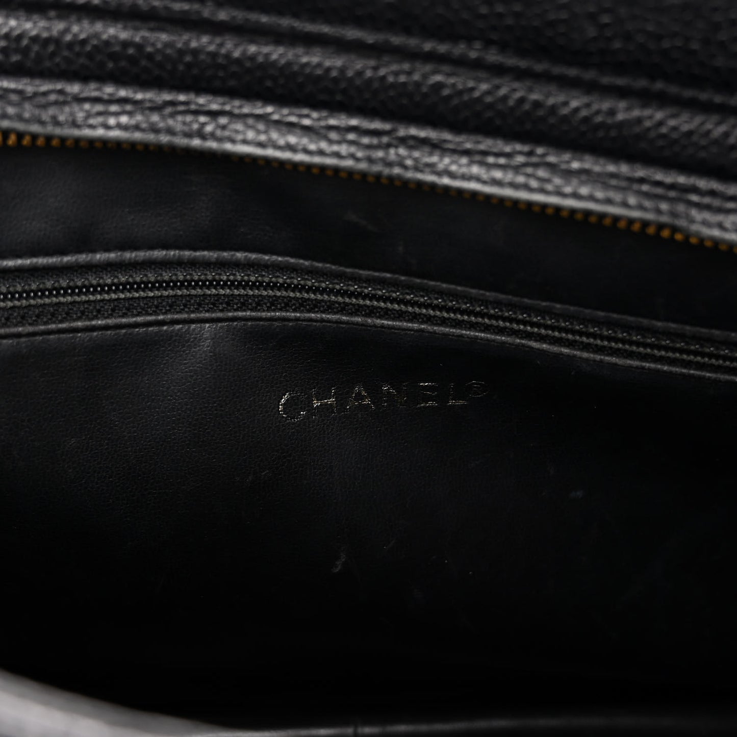 Caviar CC Shoulder Bag Black