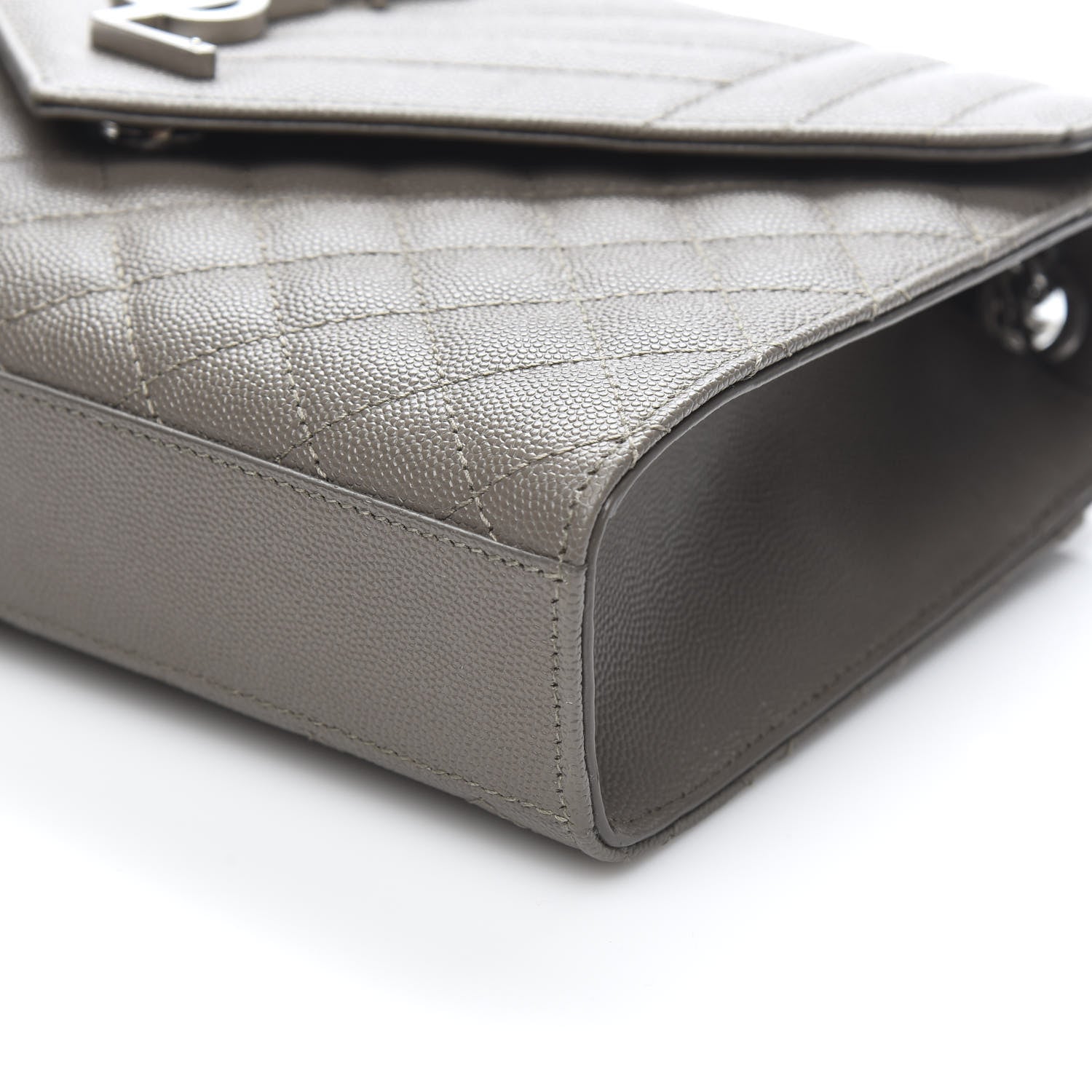 Saint Laurent Grain De Poudre Textured Mixed Matelasse Medium Triquilt Monogram Satchel Earth 8 of 9