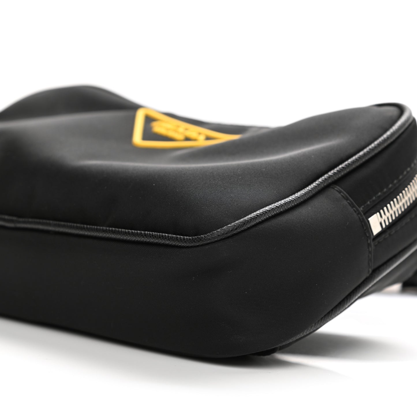 Tessuto Nylon Soft Calf Belt Bag Black