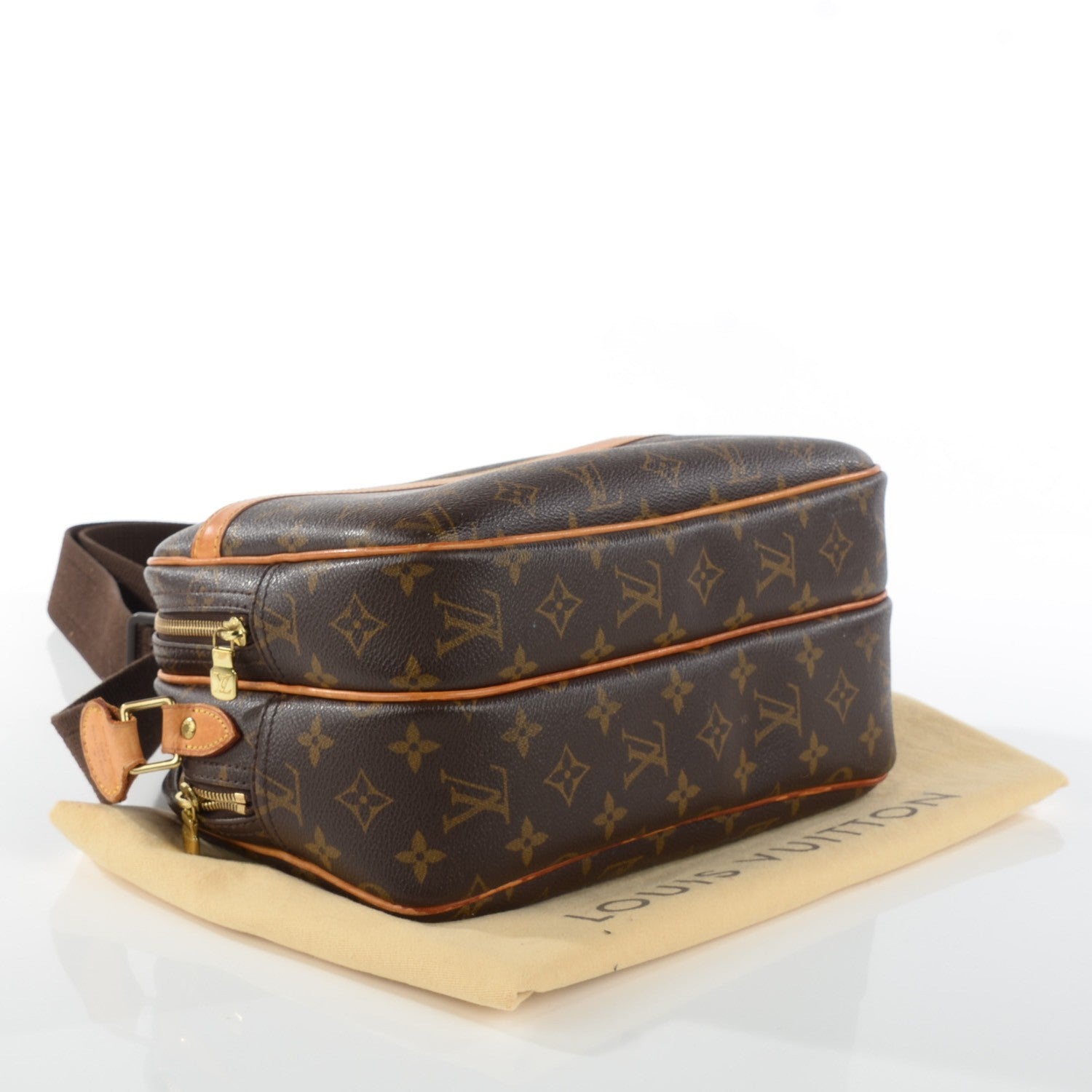 Louis Vuitton Monogram Reporter PM 4 of 10