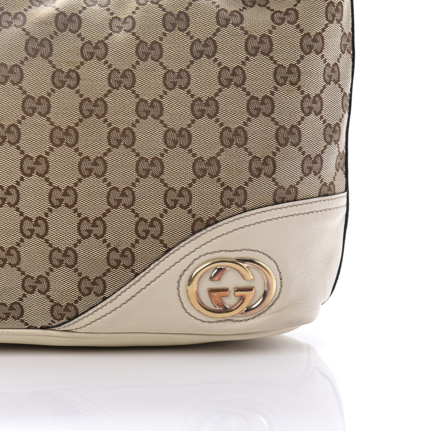 Monogram Medium New Britt Hobo Off White