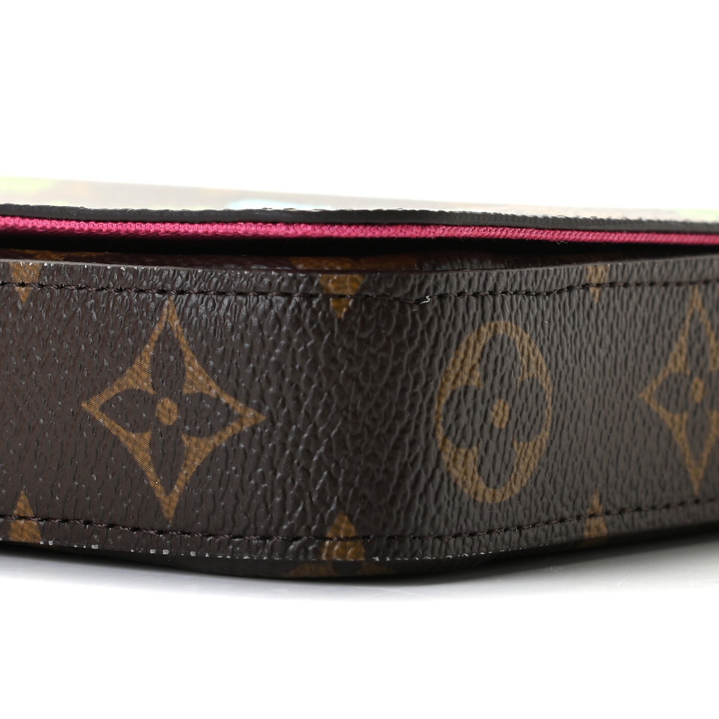 Monogram 2021 Christmas Animation Hollywood Pochette Felicie Chain Wallet Fuchsia