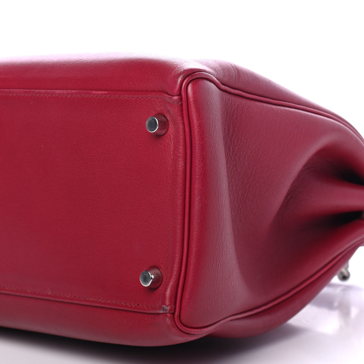 Swift Kelly Retourne 35 Rubis