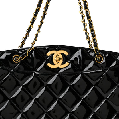 Chanel Patent Quilted CC Shoulder Bag Black 8 of 11