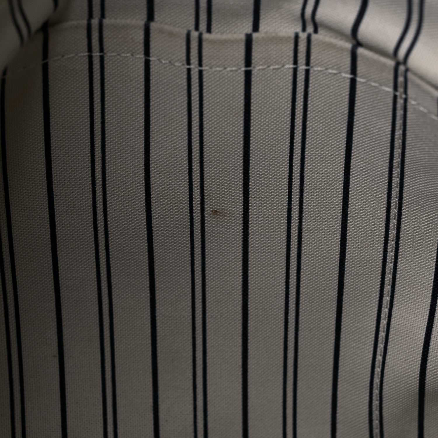 Louis Vuitton Empreinte Artsy MM Neige 12 of 13